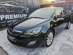 Opel Astra J 1.4 T benzină 140 CP *GARANȚIE* Volan încălzit / Bi-Xenon — miniatura 2