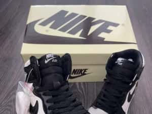 Adidasi Jordan 1 high se all star weekend — miniatura 3