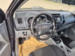 Toyota Hilux 2.5 D-4D Extra Cab – 2010 – 120 CP — miniatura 6