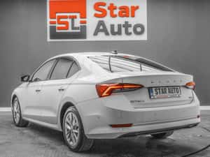 2022 Skoda Octavia 1.0 TSI e-TEC DSG First Edition — miniatura 4