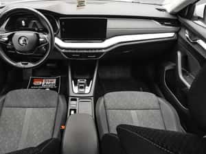 2022 Skoda Octavia 1.0 TSI e-TEC DSG First Edition — miniatura 7