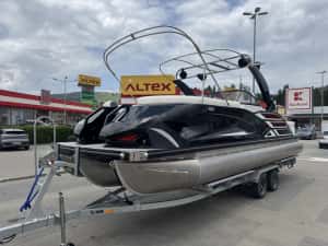 Ambarcatiune Trimaran 8m/Suzuki 250 CP — miniatura 3