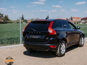 VOLVO XC60 4×4 2.4 DIESEL 163CP — miniatura 4