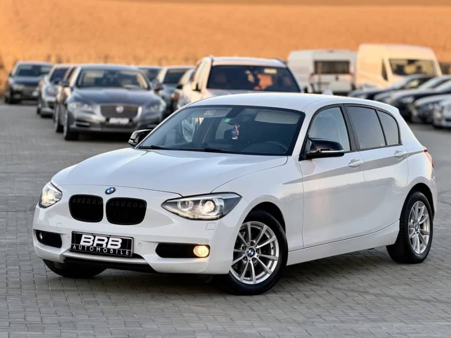 Bmw Seria 1 116i F20 2014 / Cutie automata / alb / Xenon — fotografie 1 din 10