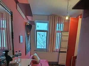 OCAZIE!Inchiriez ap 1 camera,D.30 mp ,et 1,langa Sectia 5 de Politie — miniatura 4