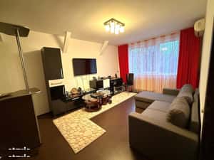 Apartament 3 camere Titan, mobilat, aer condiționat — miniatura 3