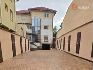 Zona Centrala, Casa individuala 510 mp, pretabila activitati diverse — miniatura 3