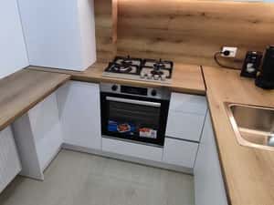 Garsoniera cu gradina l Hils Republica - Metrou Republica — miniatura 2