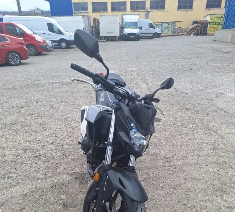 HONDA  CB 500 FA limitată A2 — fotografie 1 din 10