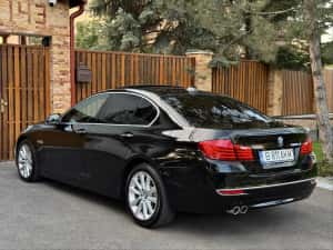 BMW 520d xDrive Luxury 2016 — miniatura 3