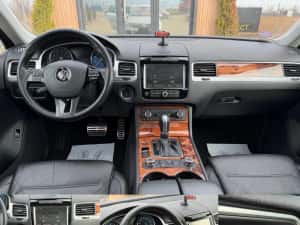 VW Touareg 3.0 Hybrid | Perne | Dynaudio Rar efectuat Rate — miniatura 7