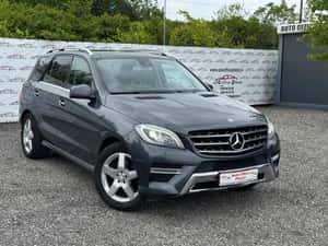 Mercedes-Benz ML 350 Automată Diesel 258 HP — miniatura 3
