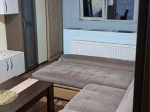 Apartament 2 cu camere Calea Sagului zona turist — miniatura 3
