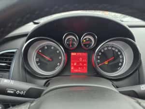 Vand Opel Astra J 2014 Diesel 1598 cmc Neavariata — miniatura 7