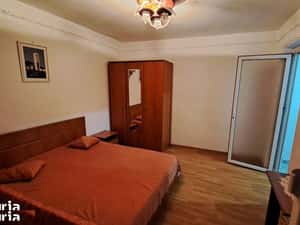 Apartament 3 camere, 2 bai , decomandat, B-dul Bucuresti — miniatura 3