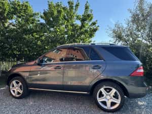 Mercedes ML 250 BlueTEC 4MATIC — miniatura 2