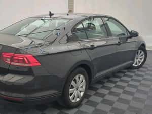 Volkswagen Passat 2.0 TDI SCR Advance Manuală 150 HP Diesel — miniatura 4