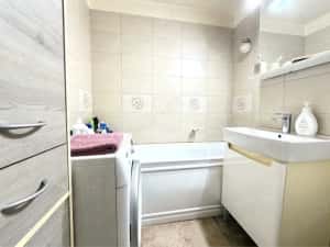 Apartament cu 3 camere Lipovei etaj 1 amenajat 2 balcoane centrala — miniatura 5