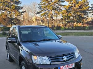 Suzuki grand vitara, masina greu de procurat, arata foarte bine 2014