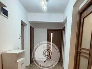 Apartament cu curte proprie în Tractorul – spațiu,confort și liniște — miniatura 5