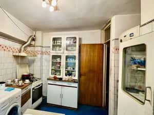 4 Camere I Decomandat I Lacul Tei I 1981 I Parcul Circului I De vanzar — miniatura 6