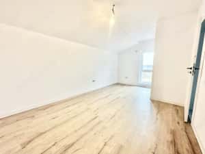 Duplex cu 3 camere spatios - Mosnita Veche — miniatura 9