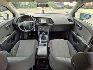 Seat Leon 1.6 TDI - sportiv, economic și cu un design care încă atrage priviri — miniatura 5
