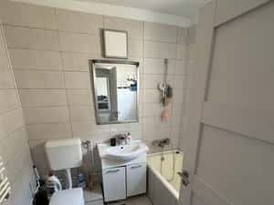 Inchiriez apartament 3 camere, Complex Studentesc, Parvan — miniatura 6