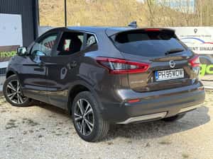 Nissan Qashqai Automat/2018/1.2Benz/116Cp/83k Km/Camere 360 — miniatura 6