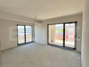 Apartament 3 camere, 71.40 mp,  zona VIVO