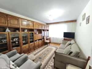 Apartament 3 camere+boxa, etaj intermediar, zona Hurmuzachi, Radauti — miniatura 2