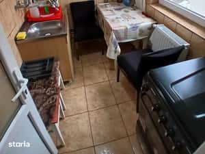 Apartament cu 1 camera, balcon, Cotu Mic, etaj 1 — miniatura 5