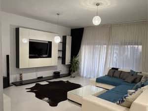 inchiriez apartament 4 camere — miniatura 2