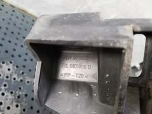 Suport dreapta bara fata vw touran 1t 1t0807890b — miniatura 10