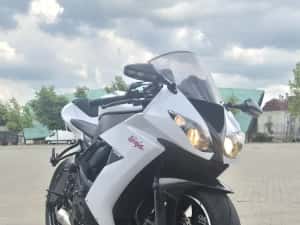 Vând Kawasaki  ZX10R — miniatura 2