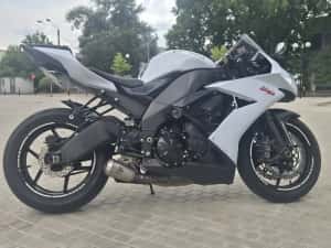 Vând Kawasaki  ZX10R — miniatura 7
