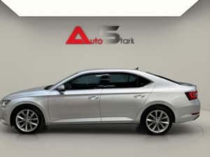 Skoda Superb Automată 150 HP Benzină — miniatura 2