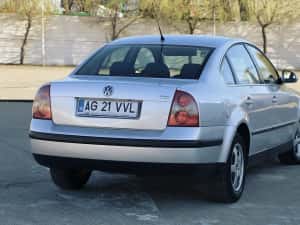 Vand Volkswagen Passat b 5.5 Diesel Clima — miniatura 6