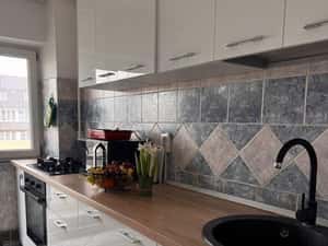 Inchiriez apartament 2 camere — miniatura 2