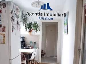 Apartament cu 3 camere de vânzare zona Micro 15 — miniatura 5