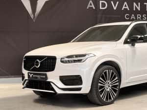 VOLVO XC90 T8 PLUG-IN HYBRID AWD – SUV premium cu 7 locuri