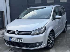Touran 2012 1.6 diesel 6+1 viteze 5 locuri cu webasto — miniatura 8