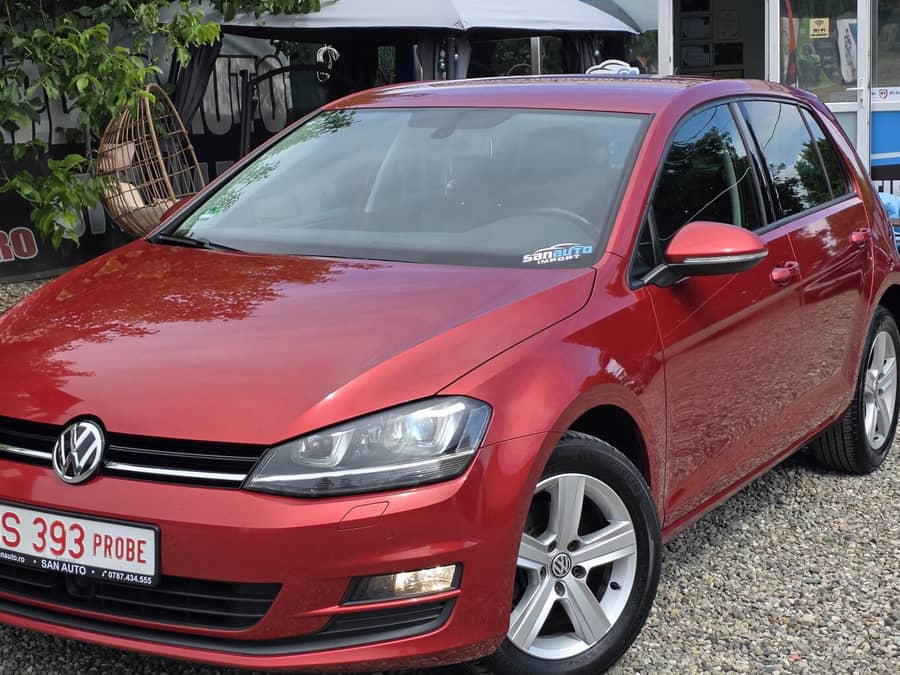Volkswagen Golf VII 2012 – modern, economic și potrivit pentru fiecare zi — fotografie 1 din 7