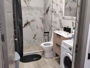 Inchiriez apartament 2 camere Floresti Cluj Central strada Eroilor — miniatura 3