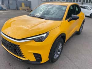 Lexus LBX Automată 136 HP Benzină
