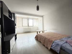 Garsonieră de închiriat, 40 mp, parter