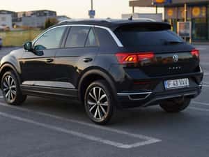 Volkswagen T-Roc SUV 2019, 163.300 km, 15.900 EUR — miniatura 5