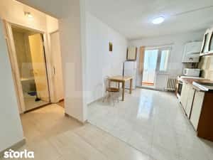 Apartament luminos 2 camere, 55 mp,etaj 3, zona Tolstoi — miniatura 4