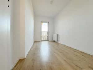 Apartament 3 camere, 8 locuri de parcare, decomandat,55mp utili -Giroc — miniatura 5