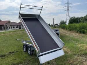 Remorca basculanta noua  de 750 kg — miniatura 2